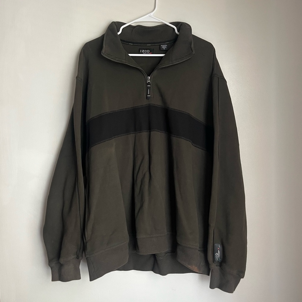 Izod Men's Olive Green Zip-Up Sweater